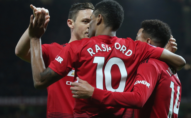 以表彰她在 以表彰她在